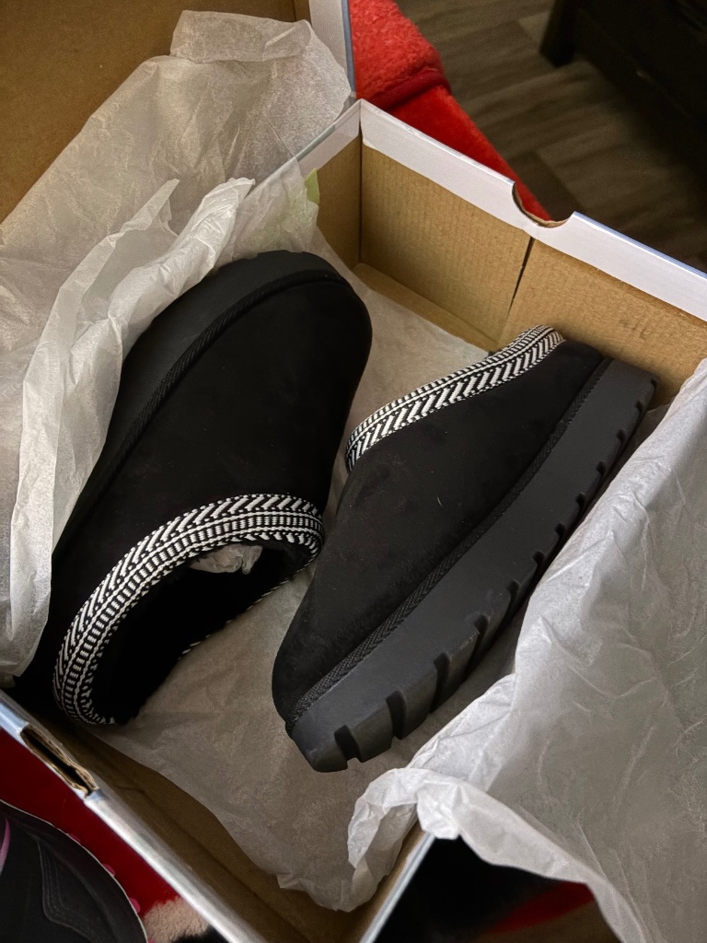 Women’s slip on shoes